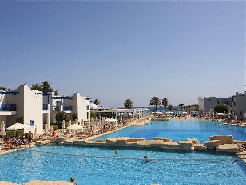 Marismare Apartments Agia Napa Buitenkant foto