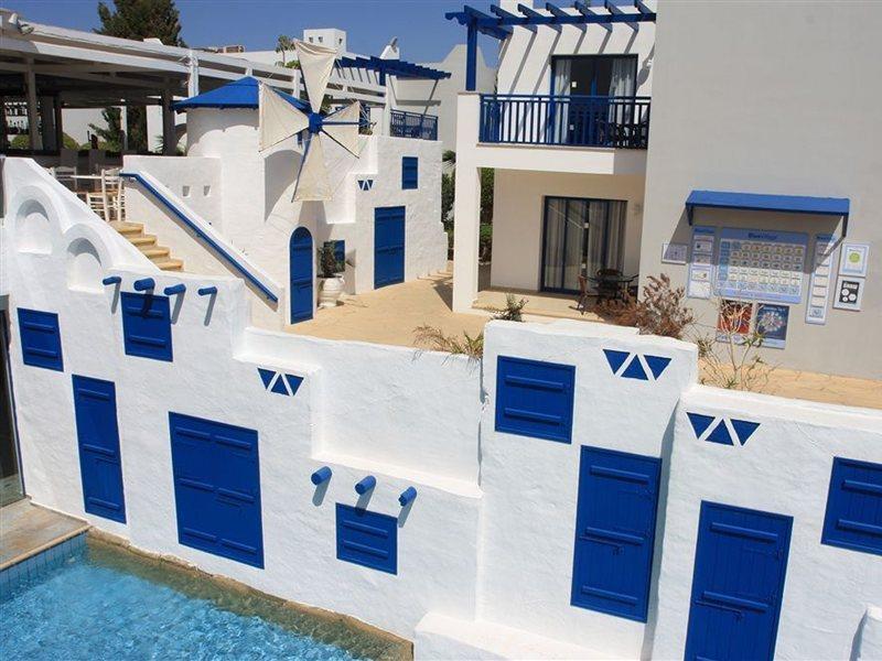 Marismare Apartments Agia Napa Buitenkant foto