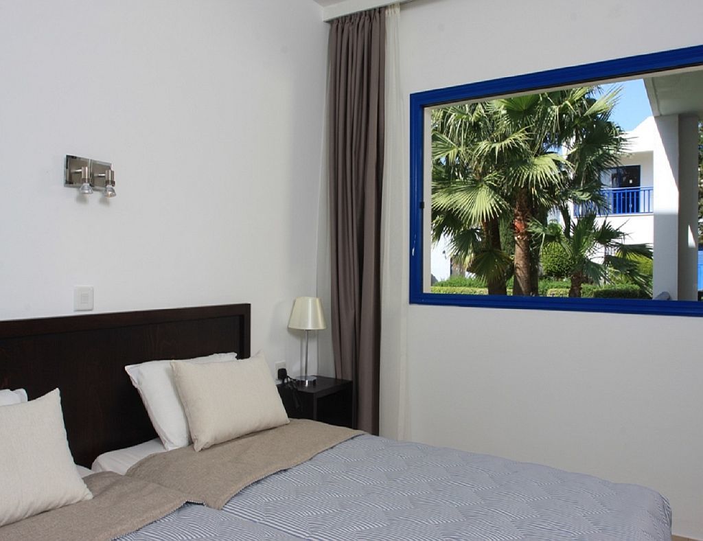 Marismare Apartments Agia Napa Buitenkant foto