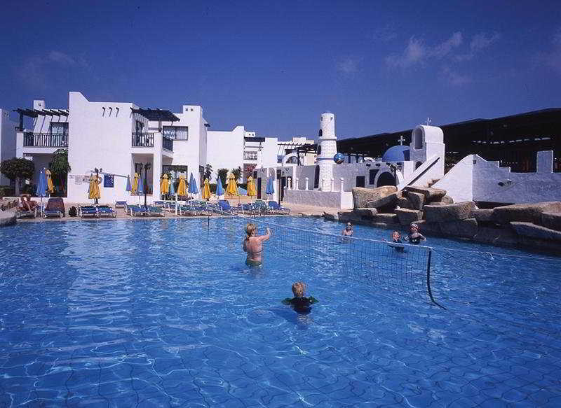 Marismare Apartments Agia Napa Buitenkant foto