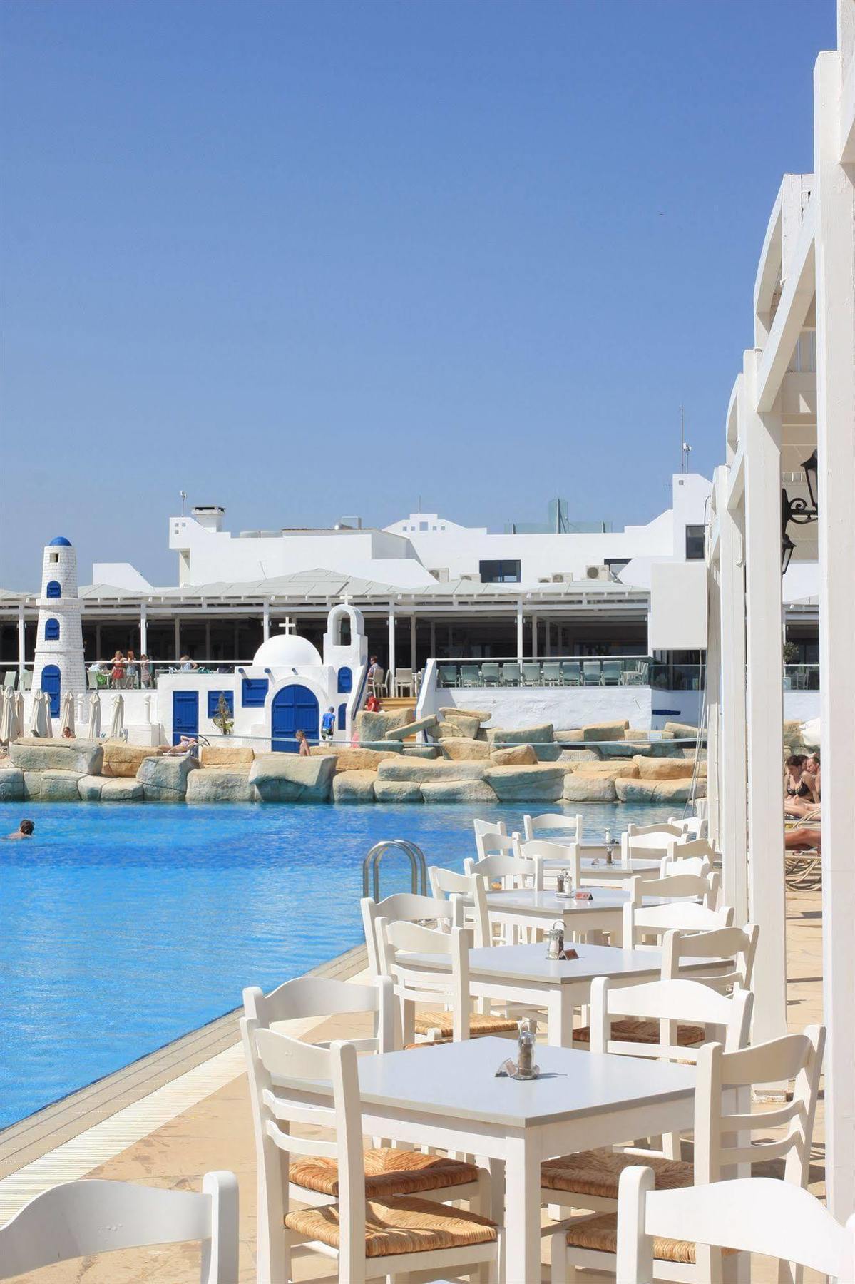 Marismare Apartments Agia Napa Buitenkant foto